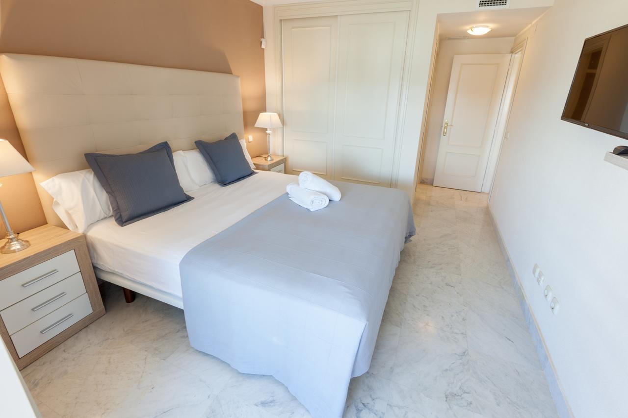 Marina De Banus Apartment Marbella Esterno foto